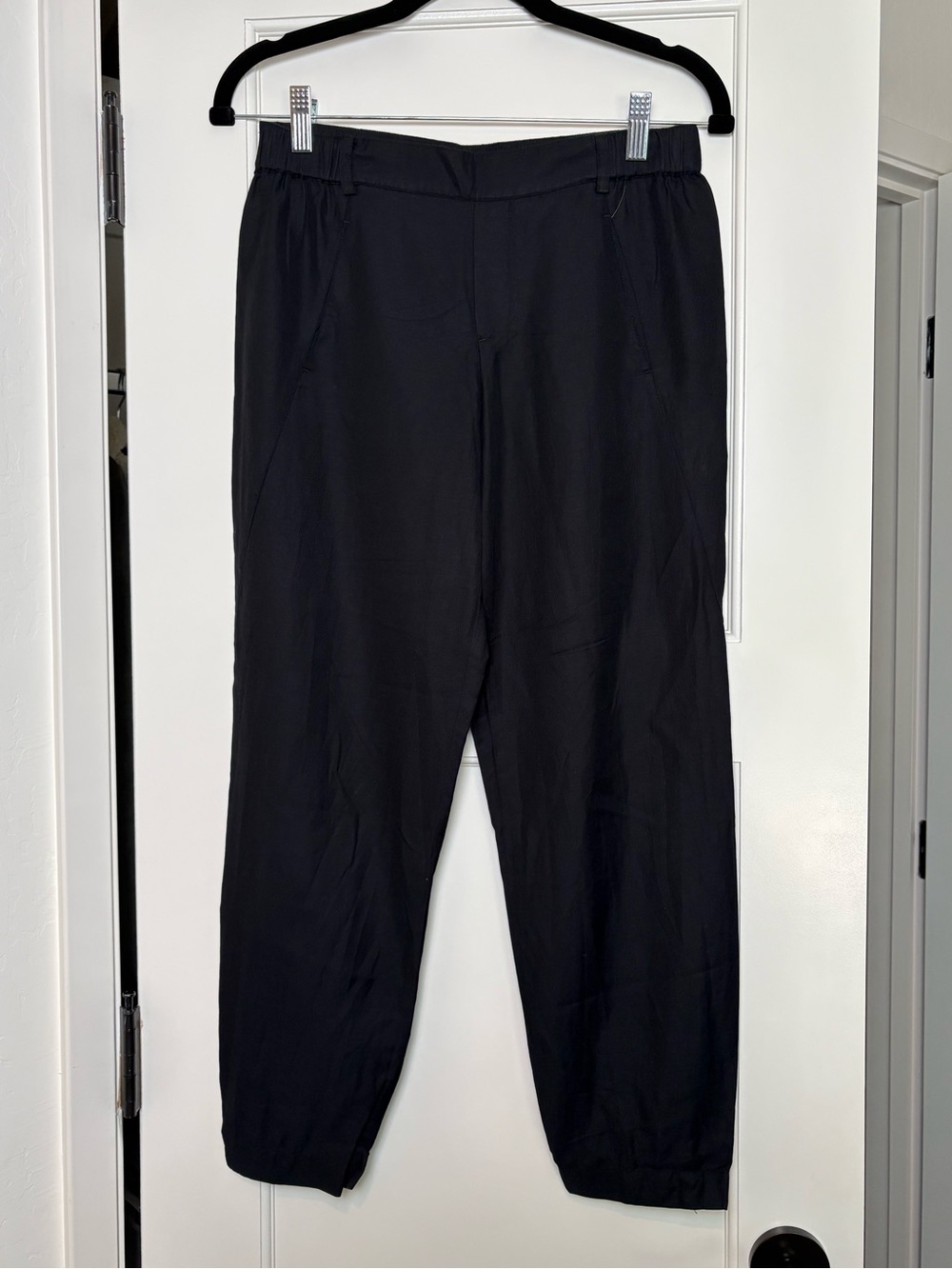 Vince Black Elastic-Waist Cotton Jogger Pants (XS)